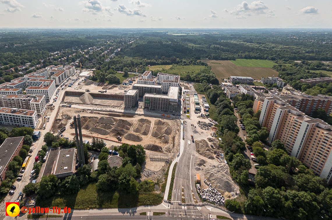 07.06.2023 - Aktuelle Luftbilder aus dem Alexisquartier und Pandion Verde in Neuperlach in München